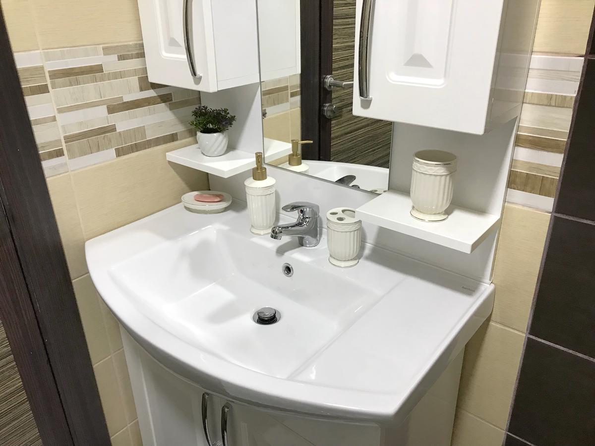 Apartment Jana Улцинь Екстер'єр фото