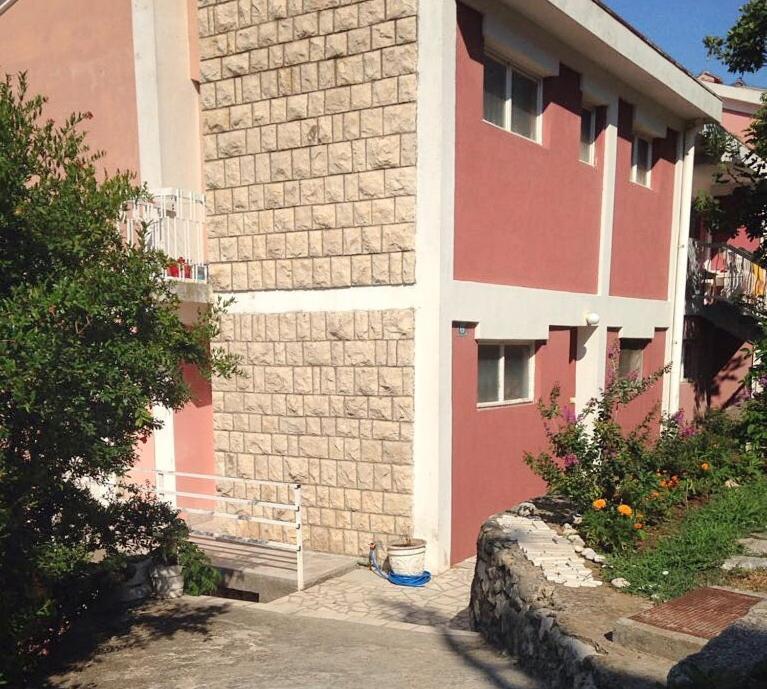 Apartment Jana Улцинь Екстер'єр фото
